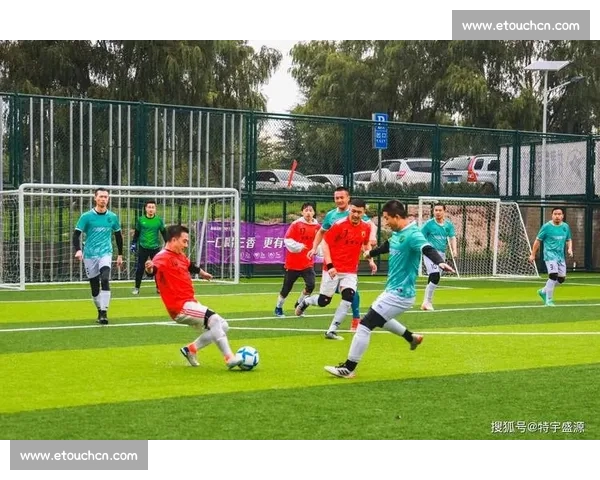 追随偶像球员脚步点燃青春热血梦想征程在绿茵场上书写荣耀传奇篇章 追随偶像球员脚步点燃青春热血梦想征程在绿茵场上书写荣耀传奇篇章